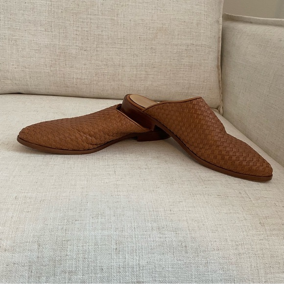 Nisolo Ama woven mules in size 9 - Picture 5 of 6